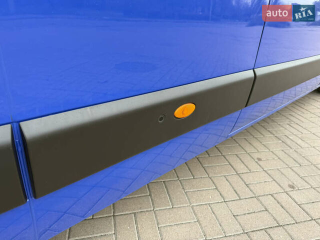 Синий Рено Мастер, объемом двигателя 2.3 л и пробегом 220 тыс. км за 24799 $, фото 54 на Automoto.ua