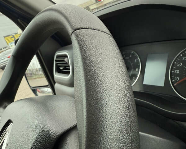 Синий Рено Мастер, объемом двигателя 2.3 л и пробегом 220 тыс. км за 24799 $, фото 75 на Automoto.ua