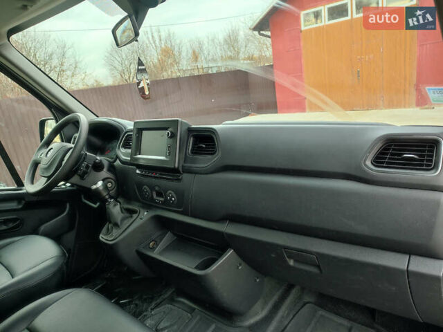 Синій Рено Мастєр, об'ємом двигуна 2.2 л та пробігом 181 тис. км за 26950 $, фото 18 на Automoto.ua