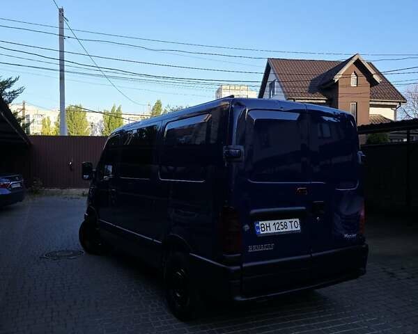 Синий Рено Мастер, объемом двигателя 2.2 л и пробегом 266 тыс. км за 4250 $, фото 14 на Automoto.ua