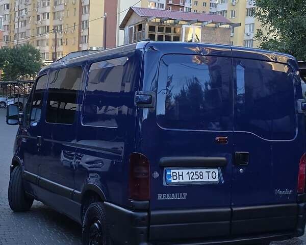 Синий Рено Мастер, объемом двигателя 2.2 л и пробегом 266 тыс. км за 4250 $, фото 36 на Automoto.ua