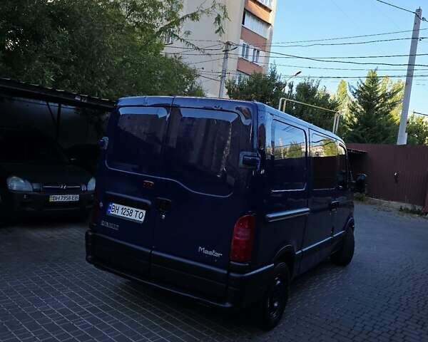Синий Рено Мастер, объемом двигателя 2.2 л и пробегом 266 тыс. км за 4250 $, фото 18 на Automoto.ua