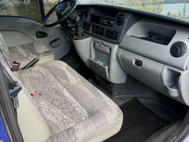 Синий Рено Мастер, объемом двигателя 2.5 л и пробегом 233 тыс. км за 6500 $, фото 2 на Automoto.ua