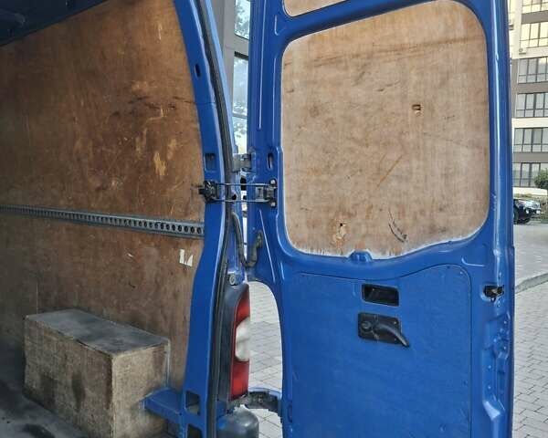 Синий Рено Мастер, объемом двигателя 2.5 л и пробегом 580 тыс. км за 6500 $, фото 16 на Automoto.ua
