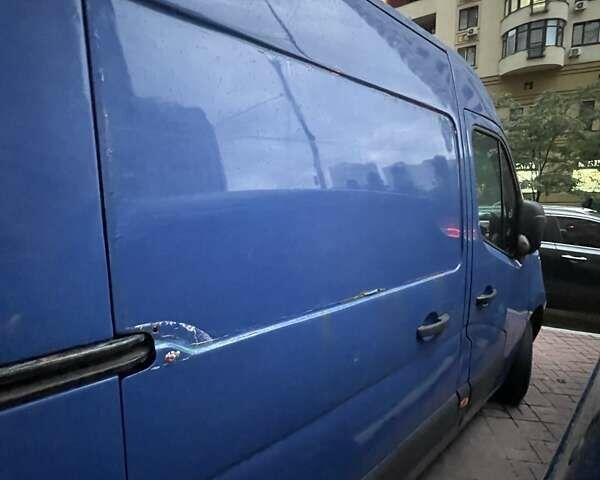 Синий Рено Мастер, объемом двигателя 2.3 л и пробегом 424 тыс. км за 8999 $, фото 4 на Automoto.ua