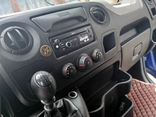 Синій Рено Мастєр, об'ємом двигуна 2.3 л та пробігом 500 тис. км за 12700 $, фото 7 на Automoto.ua