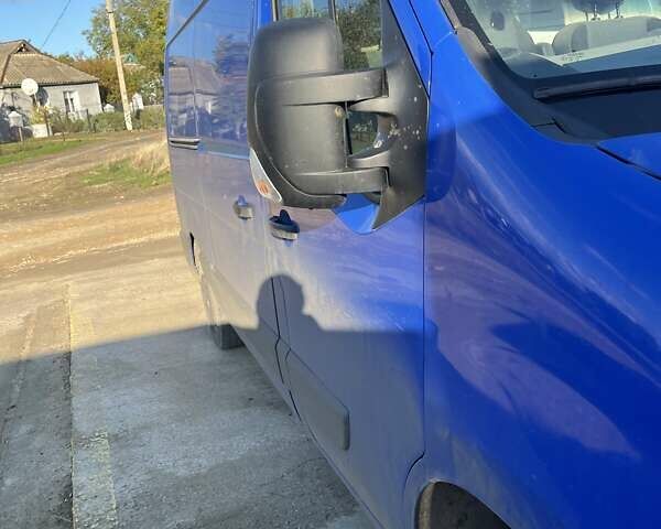 Синій Рено Мастєр, об'ємом двигуна 2.3 л та пробігом 310 тис. км за 13000 $, фото 2 на Automoto.ua