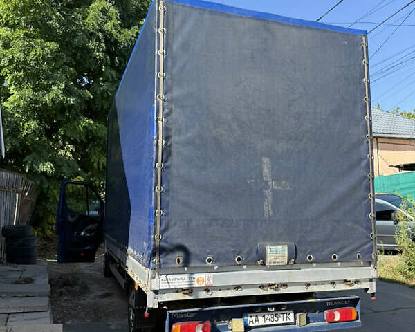 Синий Рено Мастер, объемом двигателя 2.3 л и пробегом 325 тыс. км за 14500 $, фото 2 на Automoto.ua