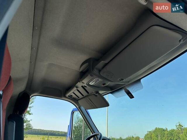 Синий Рено Мастер, объемом двигателя 2.3 л и пробегом 338 тыс. км за 14900 $, фото 16 на Automoto.ua