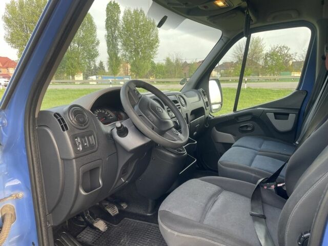 Синий Рено Мастер, объемом двигателя 2.3 л и пробегом 250 тыс. км за 15300 $, фото 4 на Automoto.ua