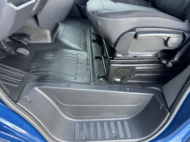 Синій Рено Мастєр, об'ємом двигуна 2.3 л та пробігом 55 тис. км за 17799 $, фото 12 на Automoto.ua