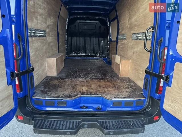 Синій Рено Мастєр, об'ємом двигуна 2.3 л та пробігом 200 тис. км за 21500 $, фото 39 на Automoto.ua