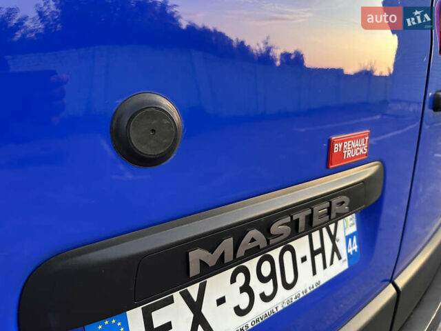 Синій Рено Мастєр, об'ємом двигуна 2.3 л та пробігом 175 тис. км за 19500 $, фото 85 на Automoto.ua