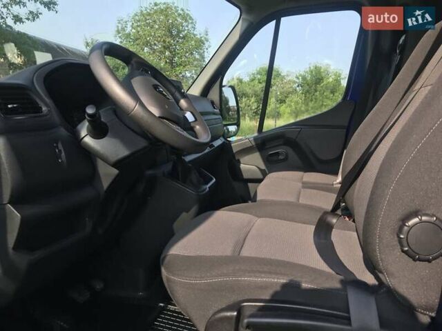 Синий Рено Мастер, объемом двигателя 2.3 л и пробегом 176 тыс. км за 21300 $, фото 8 на Automoto.ua