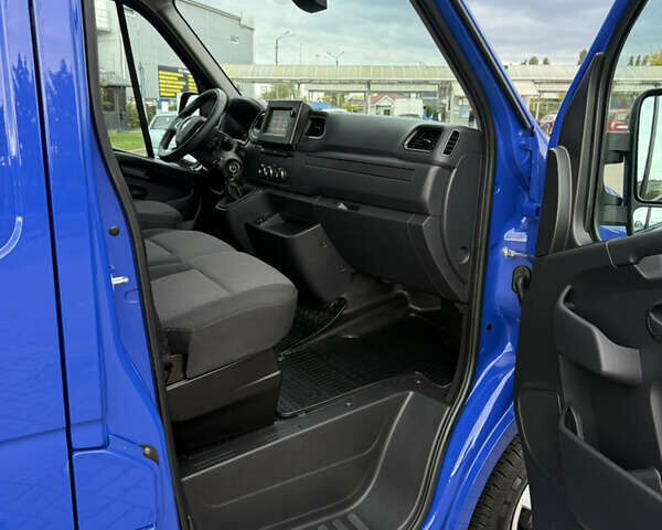 Синій Рено Мастєр, об'ємом двигуна 2.3 л та пробігом 179 тис. км за 24999 $, фото 91 на Automoto.ua
