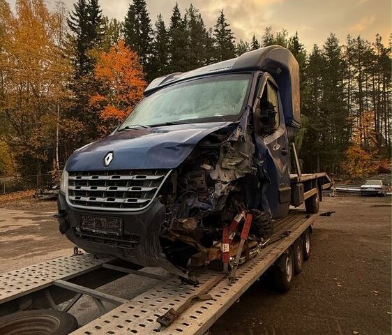 Синій Рено Мастєр, об'ємом двигуна 2.3 л та пробігом 150 тис. км за 7631 $, фото 3 на Automoto.ua
