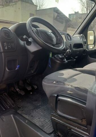 Синий Рено Мастер, объемом двигателя 2.3 л и пробегом 277 тыс. км за 18400 $, фото 2 на Automoto.ua