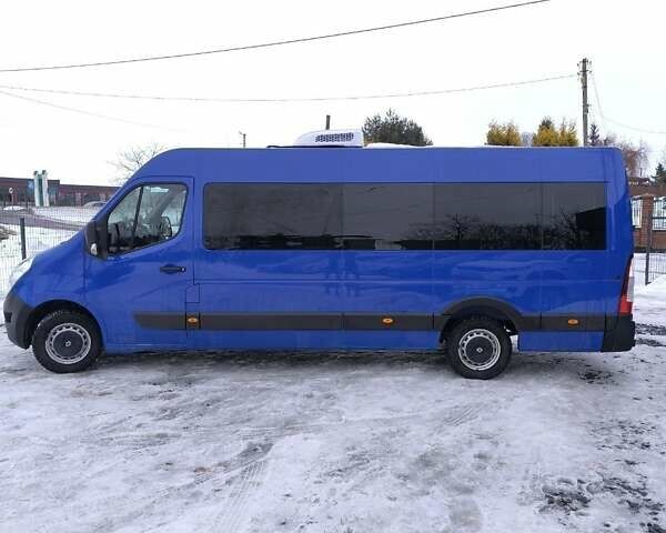 Синий Рено Мастер, объемом двигателя 2.3 л и пробегом 284 тыс. км за 30499 $, фото 3 на Automoto.ua