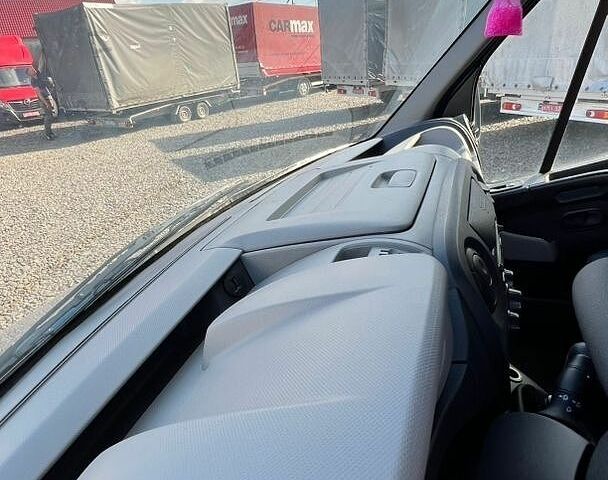 Синій Рено Мастєр, об'ємом двигуна 2.3 л та пробігом 245 тис. км за 20500 $, фото 28 на Automoto.ua