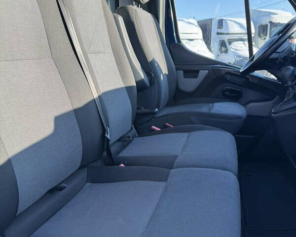 Синий Рено Мастер, объемом двигателя 2.3 л и пробегом 350 тыс. км за 22700 $, фото 32 на Automoto.ua