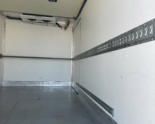 Синий Рено Мастер, объемом двигателя 2.3 л и пробегом 350 тыс. км за 22700 $, фото 13 на Automoto.ua