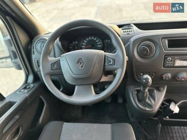 Синий Рено Мастер, объемом двигателя 2.3 л и пробегом 95 тыс. км за 22900 $, фото 12 на Automoto.ua