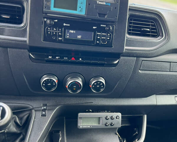 Синій Рено Мастєр, об'ємом двигуна 2.3 л та пробігом 187 тис. км за 28900 $, фото 21 на Automoto.ua