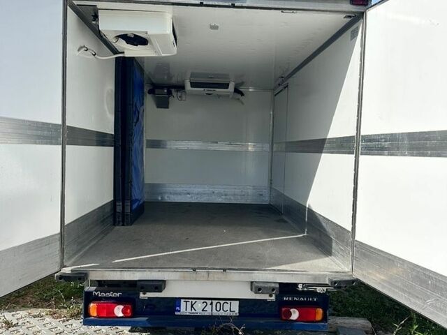 Синій Рено Мастєр, об'ємом двигуна 2.3 л та пробігом 180 тис. км за 28900 $, фото 8 на Automoto.ua