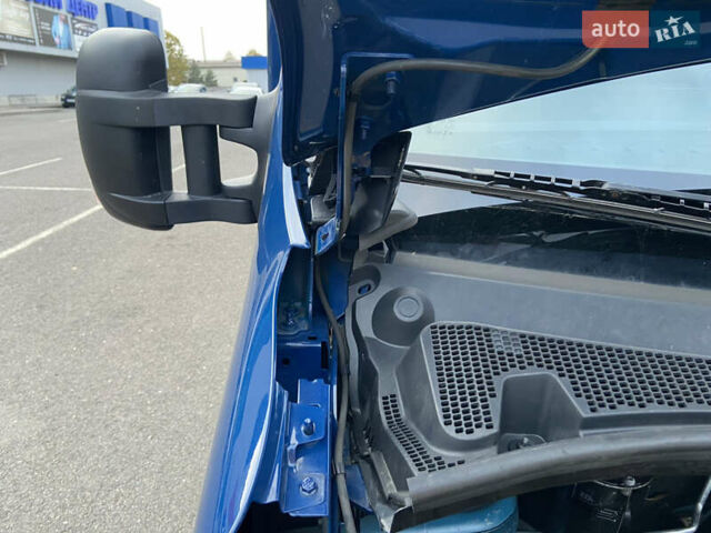 Синий Рено Мастер, объемом двигателя 2.3 л и пробегом 311 тыс. км за 19350 $, фото 15 на Automoto.ua