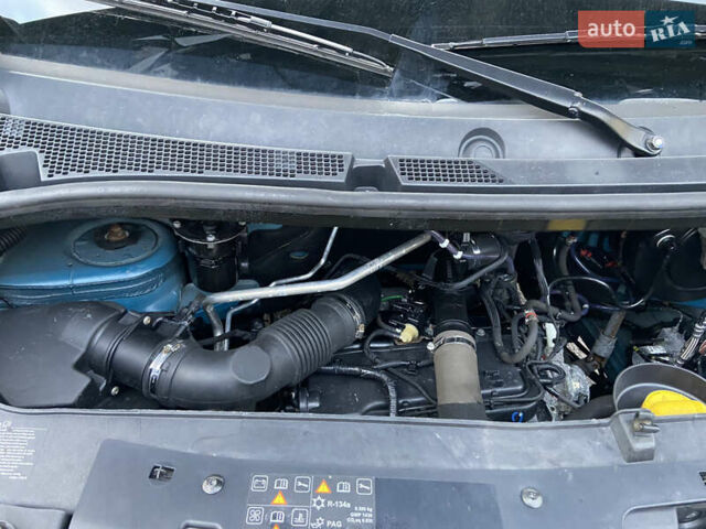 Синий Рено Мастер, объемом двигателя 2.3 л и пробегом 311 тыс. км за 19350 $, фото 14 на Automoto.ua