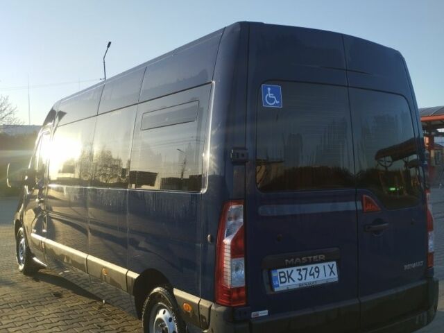 Синій Рено Мастєр, об'ємом двигуна 2.3 л та пробігом 380 тис. км за 18000 $, фото 2 на Automoto.ua