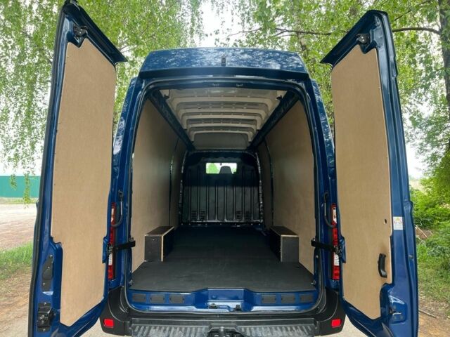 Синий Рено Мастер, объемом двигателя 2.3 л и пробегом 193 тыс. км за 18700 $, фото 5 на Automoto.ua