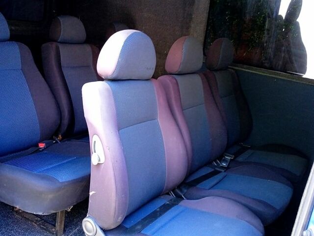 Синій Рено Мастєр, об'ємом двигуна 2.5 л та пробігом 389 тис. км за 8500 $, фото 3 на Automoto.ua