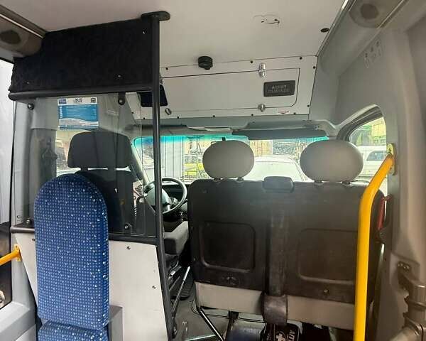 Синій Рено Мастєр, об'ємом двигуна 2.46 л та пробігом 333 тис. км за 12000 $, фото 9 на Automoto.ua