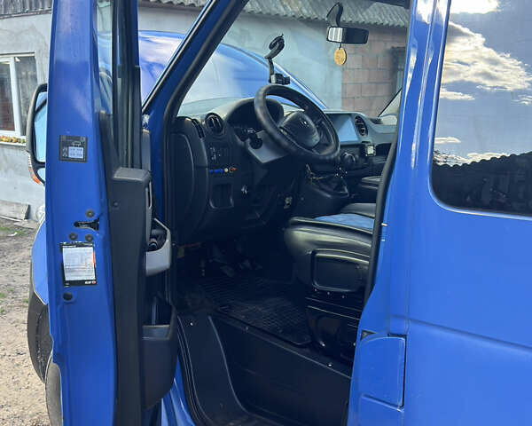 Синій Рено Мастєр, об'ємом двигуна 2.3 л та пробігом 575 тис. км за 17500 $, фото 23 на Automoto.ua