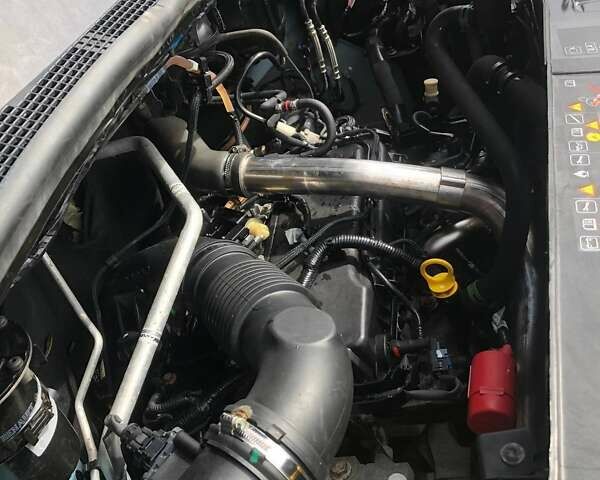 Синий Рено Мастер, объемом двигателя 2.3 л и пробегом 95 тыс. км за 22900 $, фото 32 на Automoto.ua