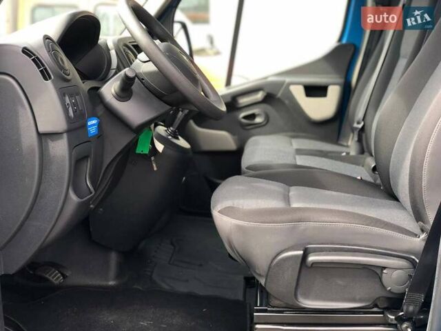 Синий Рено Мастер, объемом двигателя 2.3 л и пробегом 95 тыс. км за 22900 $, фото 17 на Automoto.ua