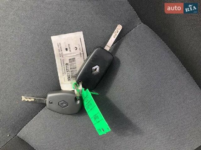 Синий Рено Мастер, объемом двигателя 2.3 л и пробегом 95 тыс. км за 22900 $, фото 45 на Automoto.ua