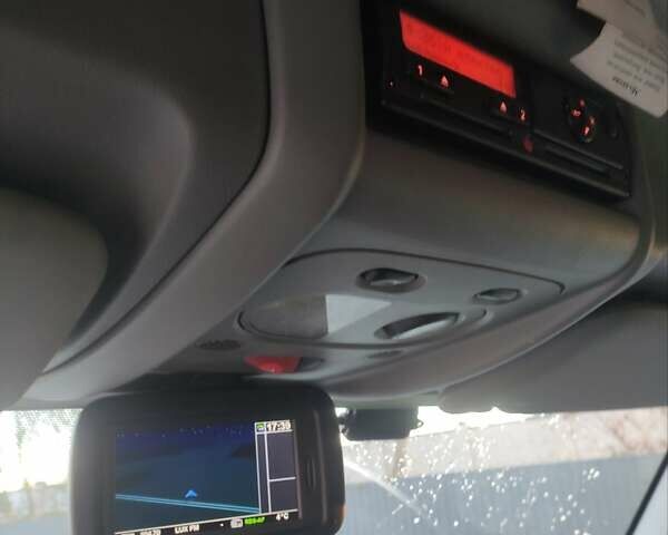 Рено Мастер 2015 в Львове на Automoto.ua Зеленый Рено Мастер, объемом двигателя 2.3 л и пробегом 406 тыс. км за 18500 $, фото 31 на Automoto.ua
