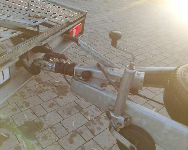 Рено Мастер 2015 в Львове на Automoto.ua Зеленый Рено Мастер, объемом двигателя 2.3 л и пробегом 406 тыс. км за 18500 $, фото 14 на Automoto.ua