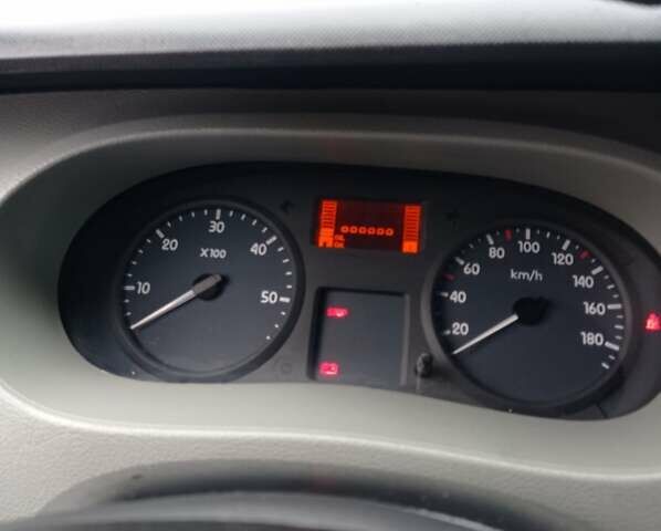 Зеленый Рено Мастер, объемом двигателя 2.5 л и пробегом 172 тыс. км за 10900 $, фото 26 на Automoto.ua