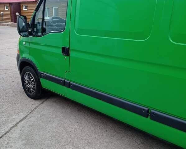 Зеленый Рено Мастер, объемом двигателя 2.5 л и пробегом 172 тыс. км за 10900 $, фото 30 на Automoto.ua