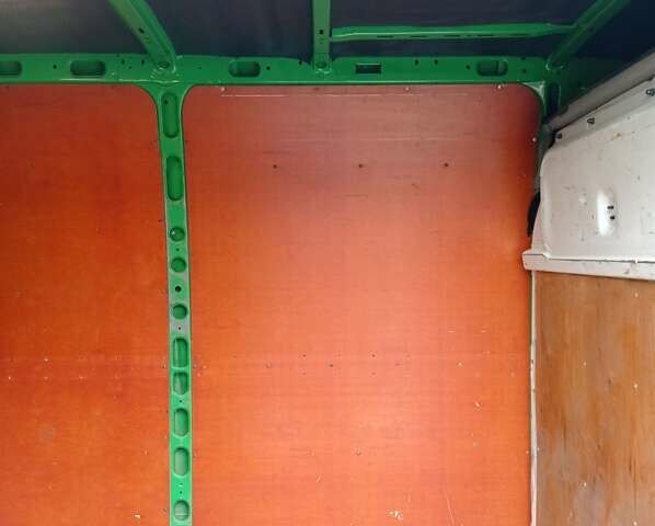 Зеленый Рено Мастер, объемом двигателя 2.5 л и пробегом 172 тыс. км за 10900 $, фото 42 на Automoto.ua