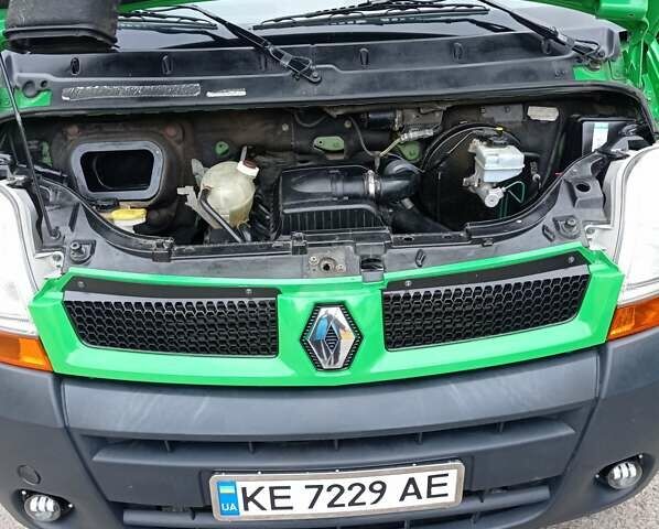Зеленый Рено Мастер, объемом двигателя 2.5 л и пробегом 172 тыс. км за 10900 $, фото 21 на Automoto.ua