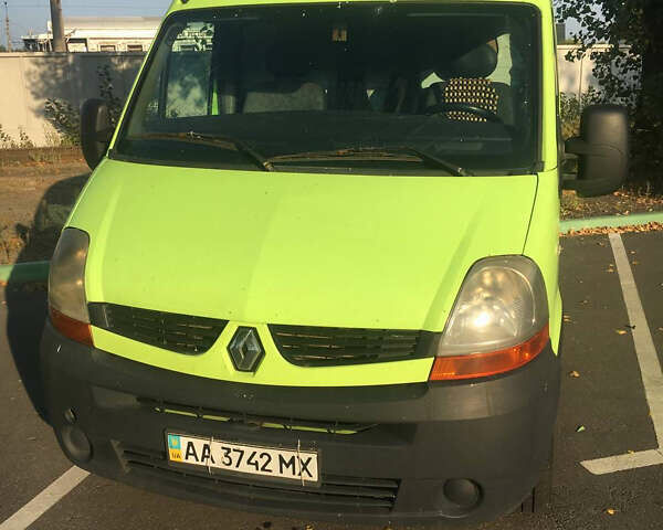 Зеленый Рено Мастер, объемом двигателя 2.46 л и пробегом 565 тыс. км за 6499 $, фото 5 на Automoto.ua