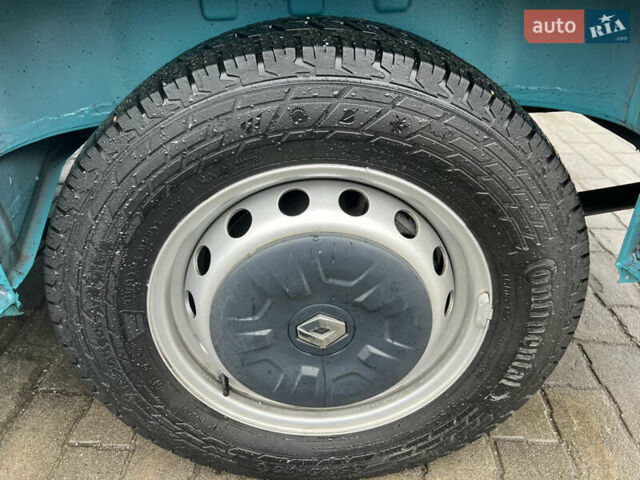 Зелений Рено Мастєр, об'ємом двигуна 2.3 л та пробігом 161 тис. км за 22800 $, фото 41 на Automoto.ua