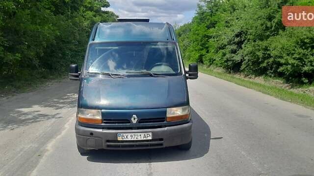 Зеленый Рено Мастер, объемом двигателя 2.8 л и пробегом 420 тыс. км за 2850 $, фото 1 на Automoto.ua