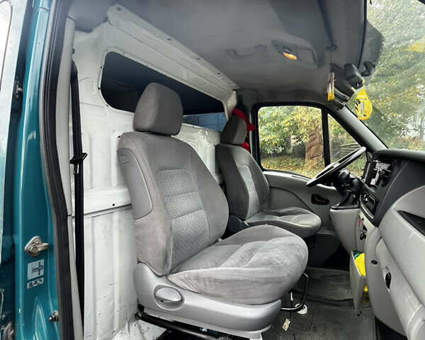 Зеленый Рено Мастер, объемом двигателя 2.5 л и пробегом 480 тыс. км за 6000 $, фото 7 на Automoto.ua