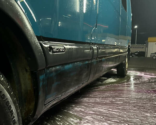 Зеленый Рено Мастер, объемом двигателя 2.5 л и пробегом 480 тыс. км за 6000 $, фото 6 на Automoto.ua