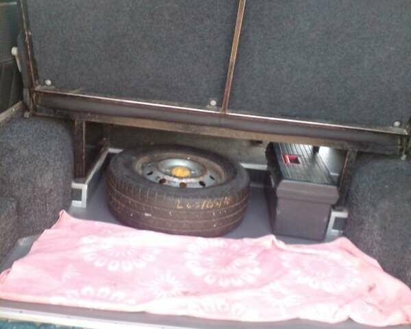 Зелений Рено Мастєр, об'ємом двигуна 2.46 л та пробігом 600 тис. км за 9000 $, фото 14 на Automoto.ua